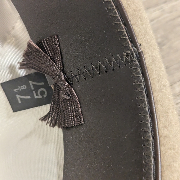 Classic Tan Fedora with Feather Accent - Picture 9 of 9